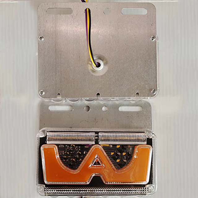 Truck Trailer Parts Wholesale 24V Amber Yellow Red Blue White W Mountain Type LED Clearance Side Marker Indicator Lamp