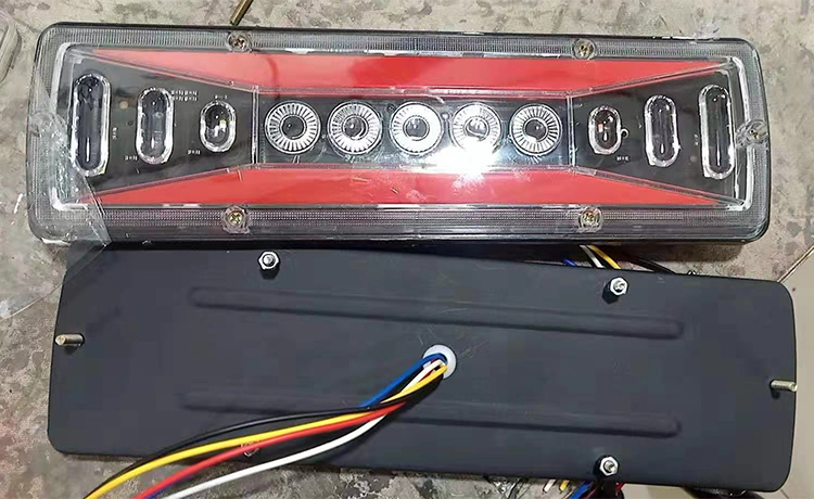 led tail lamp 1