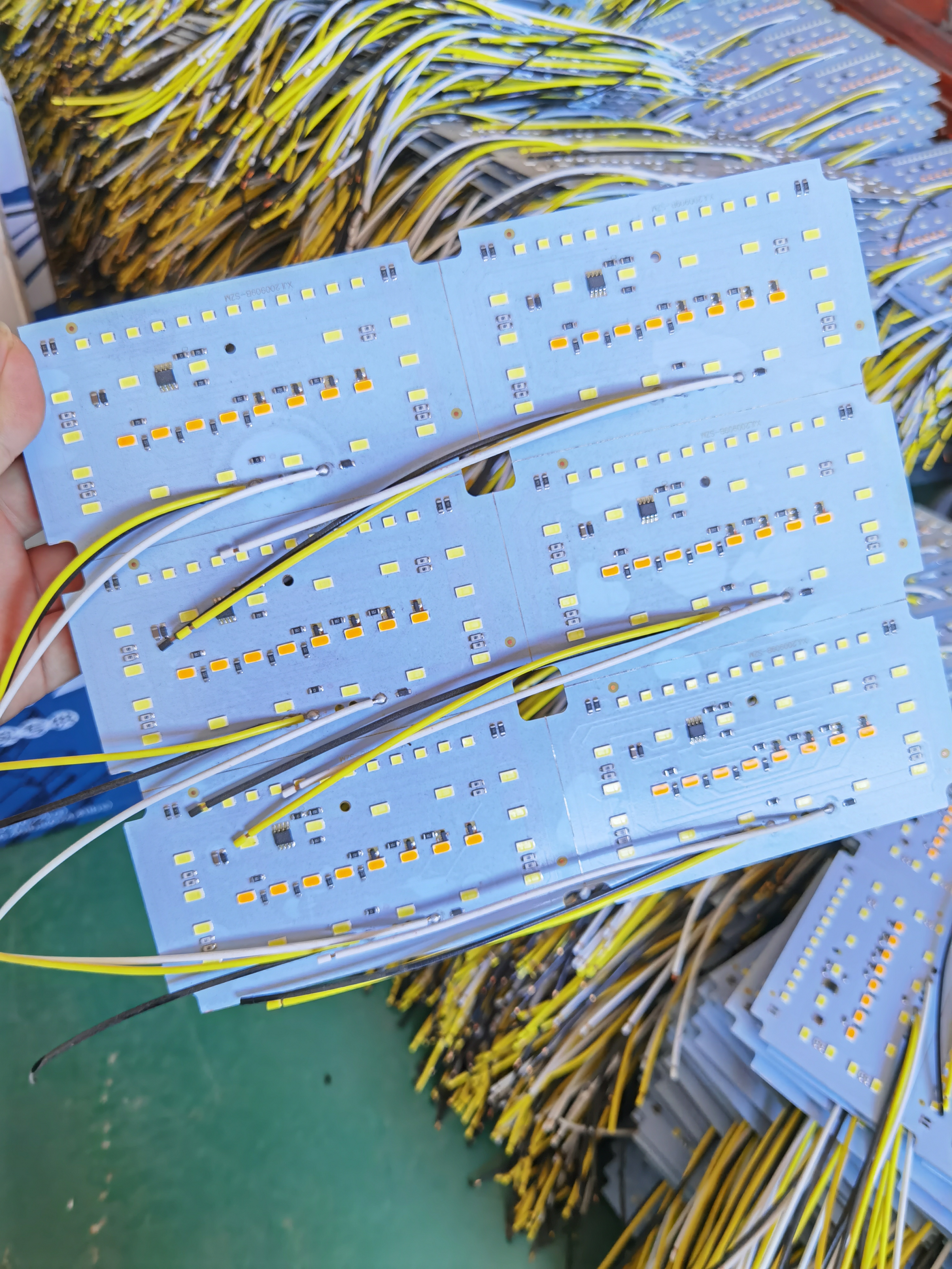 Developing the next generation LED lamp for improved light quality