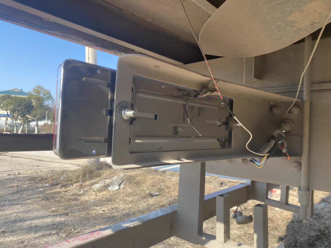 How to Remove a Truck LED Rear Tail Light Details